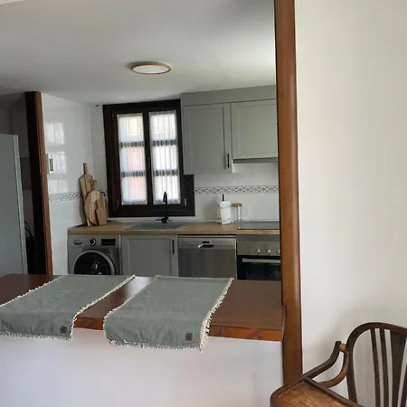 Casa Con Encanto En *